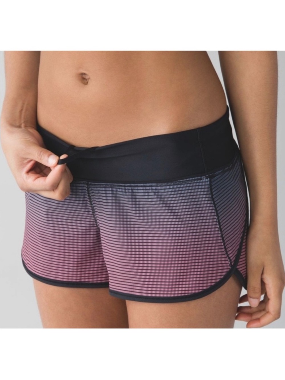 LULULEMON H2O Double Gradient Pink Black Speed Short Size 6 - Picture 2 of 11